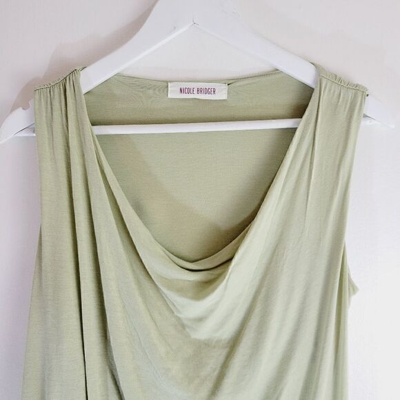 Quality Local Slow Fashion Designer Nicole Bridger Light Sage Green Top - Picture 1 of 6